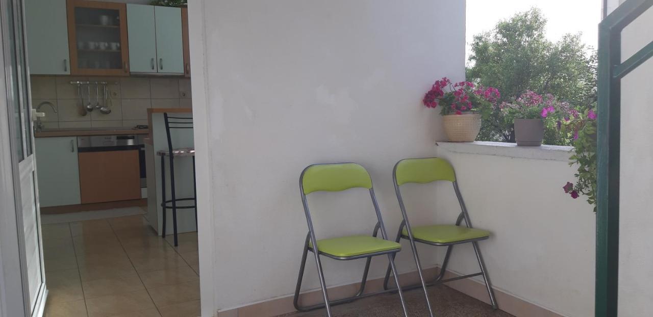 Apartment Rita Макарска Екстериор снимка